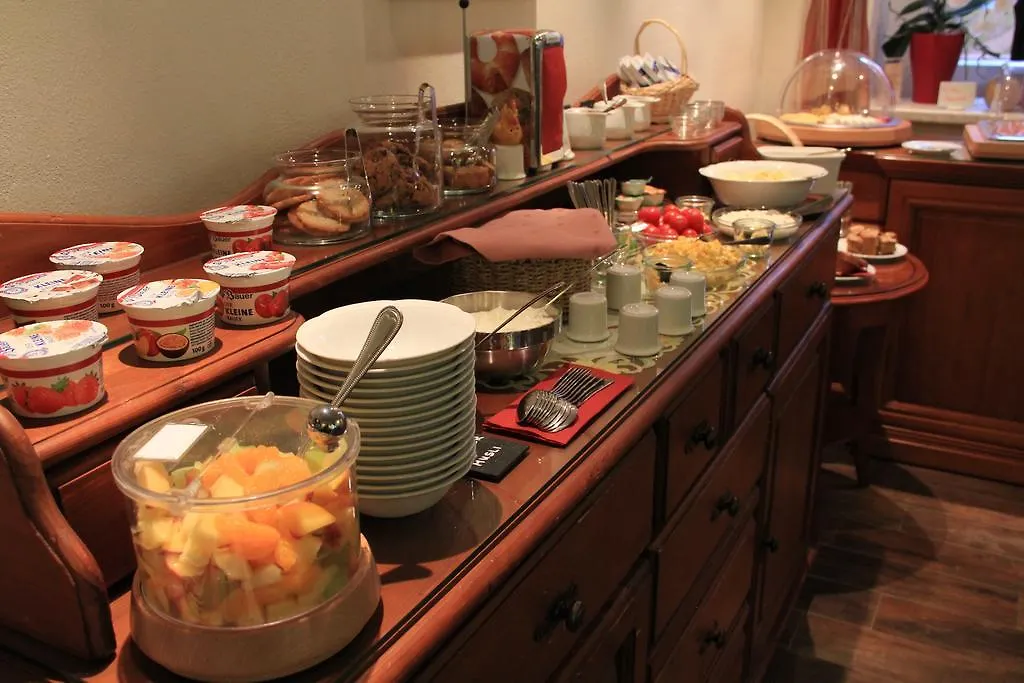 Residenz Am Schloss Hotel Dresden Guest house
