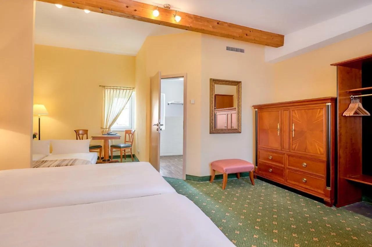 Hotel Residenz Am Schloss Dresden