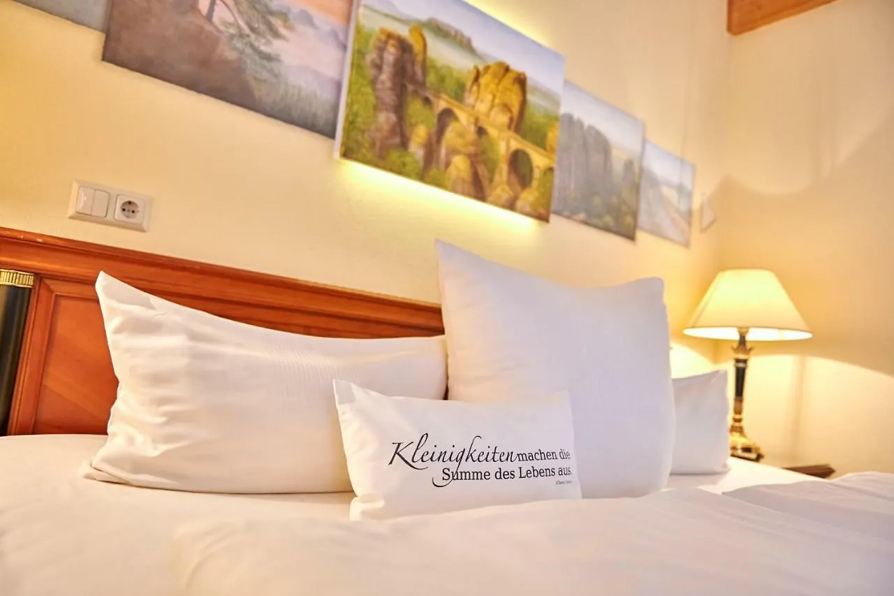Hotel Residenz Am Schloss Dresden 2*,